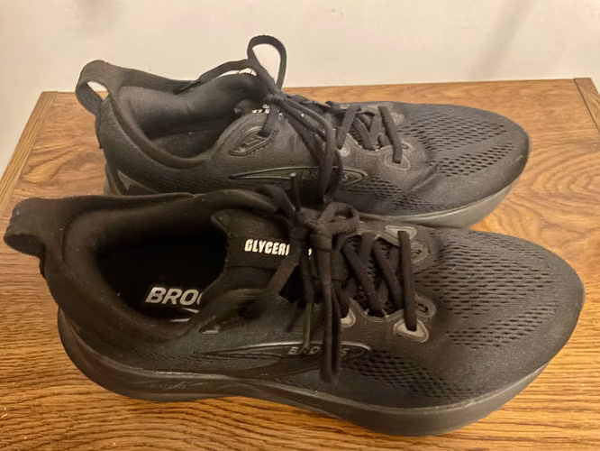 Brooks Glycerin 22 / Hombre / Talla 9
