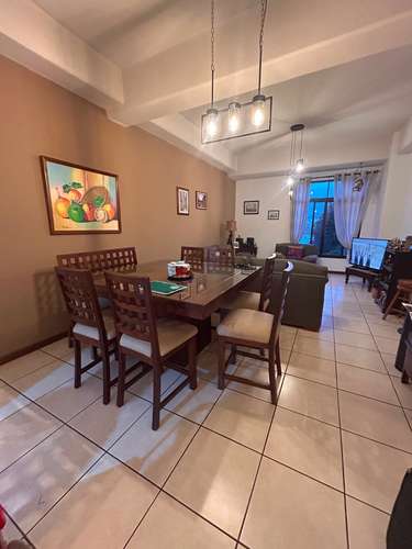 Alquilo amplio apartamento en Condado Naranjo  - Imagen 8