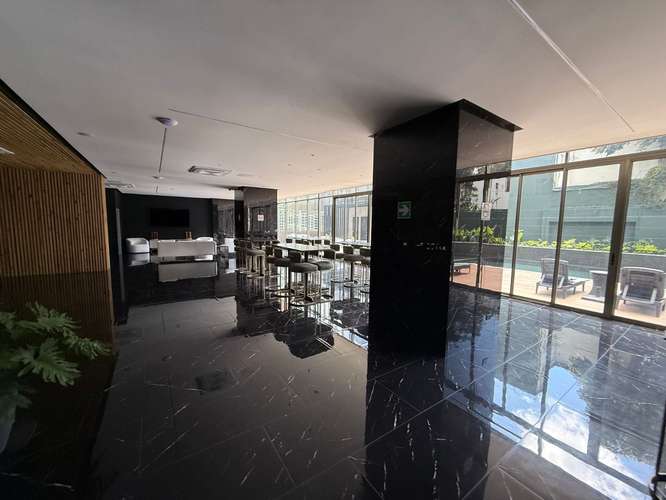 Rento apartamento en Zona 10 EDIFICIO NUEVO CON AMENIDADES DE LUJO - Imagen 2
