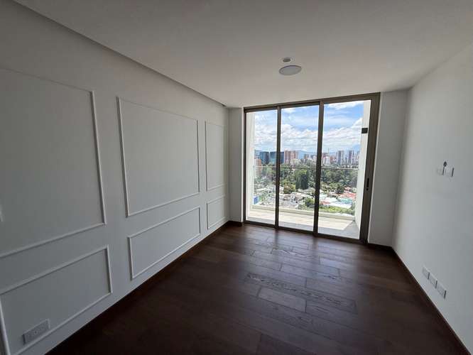 Rento apartamento en Zona 10 EDIFICIO NUEVO CON AMENIDADES DE LUJO - Imagen 11