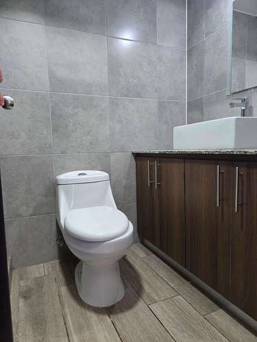 Apartamento en Venta Edificio Nagano, Zona 16 - Imagen 8