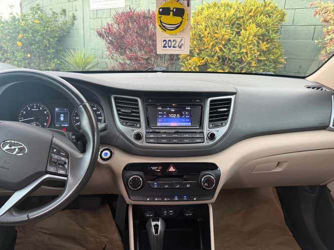 Hyundai Tucson Limited 2016 | motor 1.6 gasolina