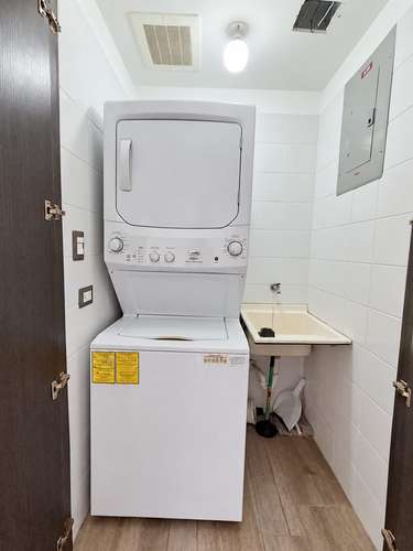 APARTAMENTO EN RENTA EN EDIFICIO TRES15 ZONA 13 - Imagen 10