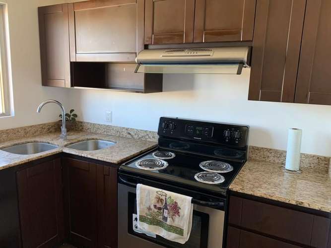 Apartamento amueblado en Zona 10 - Imagen 3