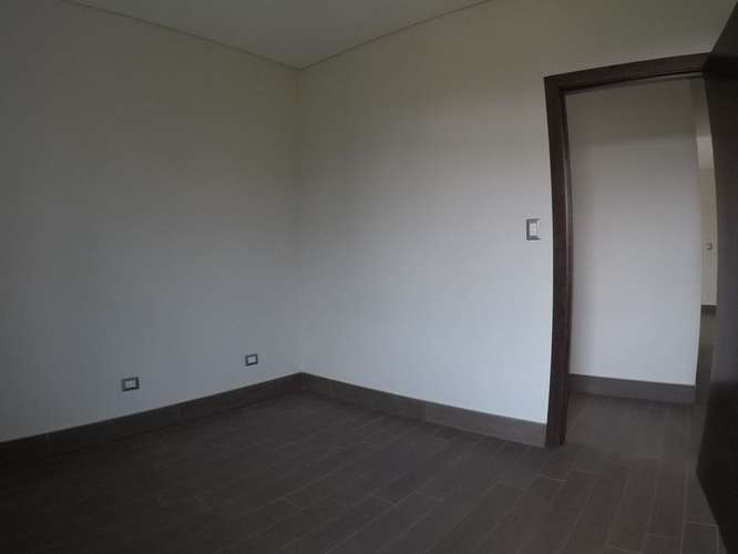 Apartamento en zona 10 - Imagen 3