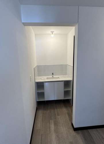 APARTAMENTO EN RENTA EN ZONA 14 EDIFICIO SEGHERIA  - Imagen 2