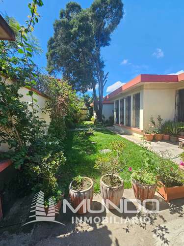 CASA CON TERRENO AMPLIO EN VENTA LAS CHARCAS ZONA 11 - Imagen 18