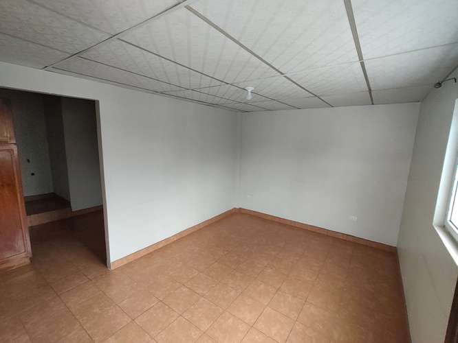 Zona 7 Kaminal juyu 1 Habitación en renta  - Imagen 13