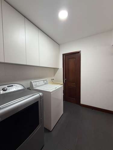 Alquiler de Apartamento tipo chalet zona 14  - Imagen 11