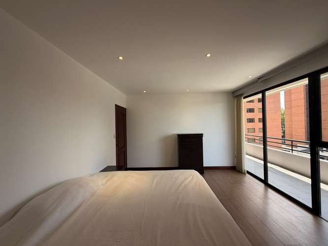 Alquiler de Apartamento tipo chalet zona 14  - Imagen 7