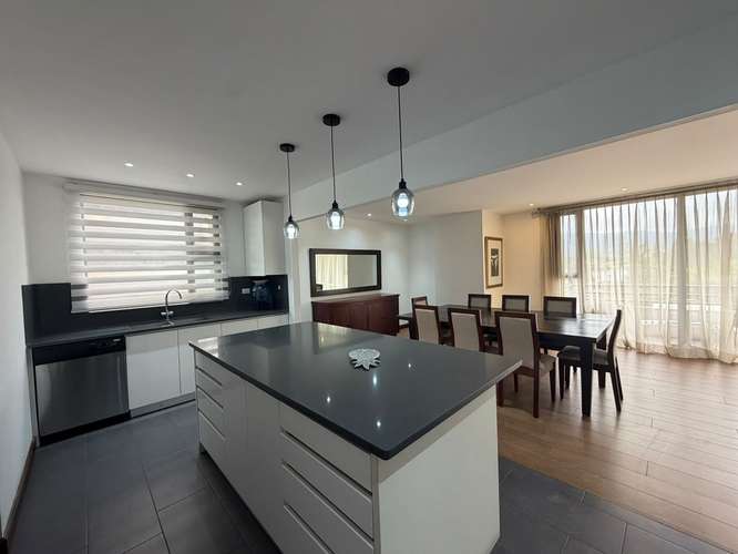 Alquiler de Apartamento tipo chalet zona 14 