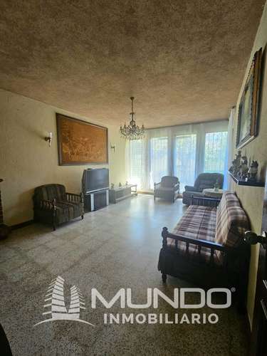 CASA CON TERRENO AMPLIO EN VENTA LAS CHARCAS ZONA 11 - Imagen 6