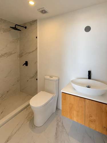 APARTAMENTO EN RENTA EN ZONA 5 EDIFICIO CENTRICO - Imagen 7