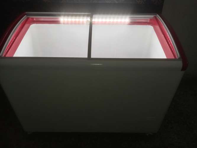 Congelador Fogel • Luces LED • Sistema Ahorrativo