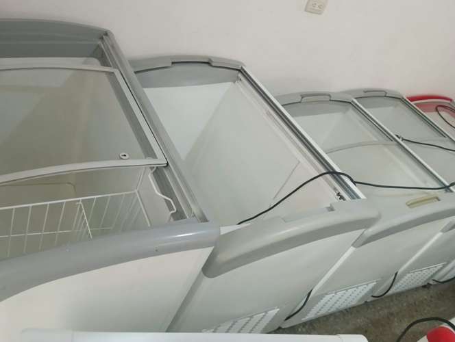 Congelador Fogel • Luces LED • Sistema Ahorrativo