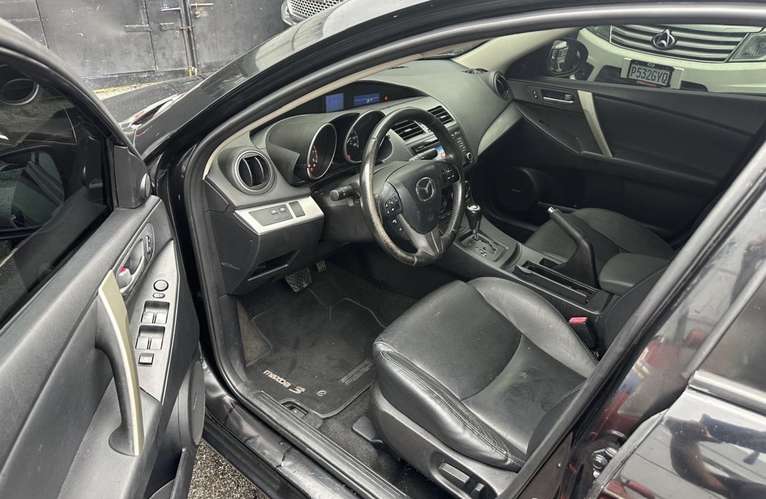 Mazda 3 2013 Gran Touring Importado Automático y Tiptronic Bien Cuidado Nítido Nada que Invertir Super Económic - Imagen 9