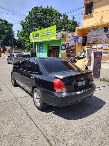 Hyundai Elantra Modelo 2004