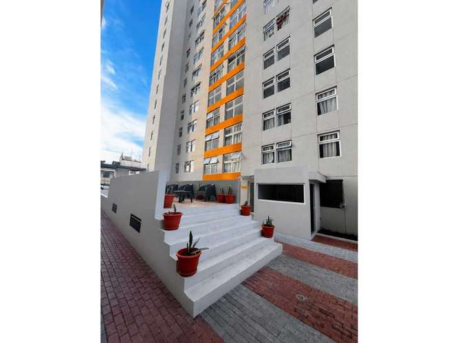  APARTAMENTO EN VENTA – 3 HABITACIONES | SANTA CECILIA | ZONA 8