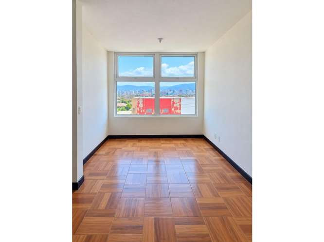  APARTAMENTO EN VENTA – 3 HABITACIONES | SANTA CECILIA | ZONA 8