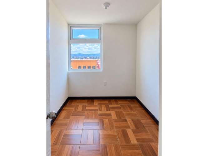  APARTAMENTO EN VENTA – 3 HABITACIONES | SANTA CECILIA | ZONA 8
