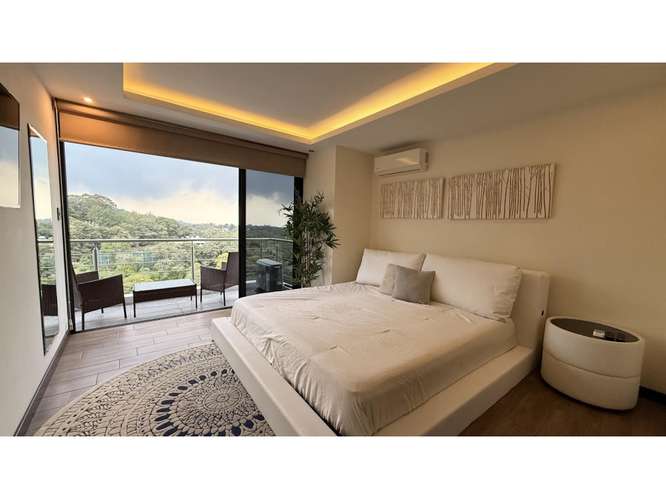 Apartamento en Renta Zona 15