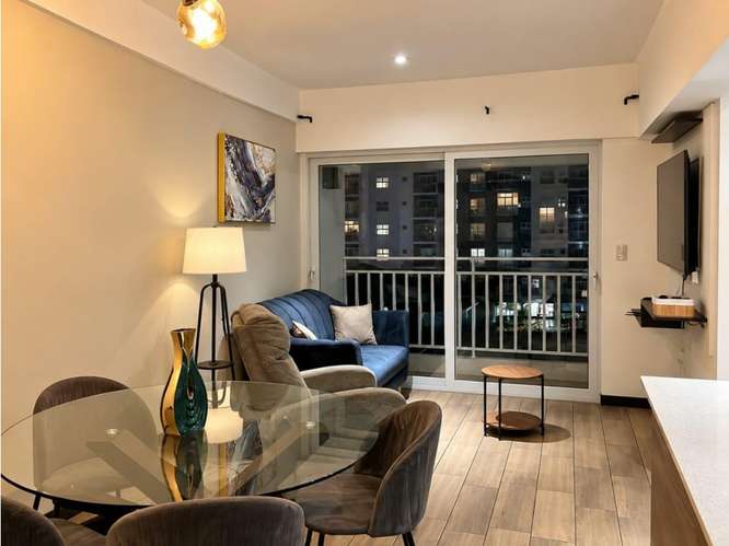 Apartamento Amueblado en Renta Zona 13
