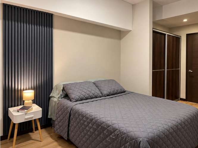 Apartamento Amueblado en Renta Zona 13