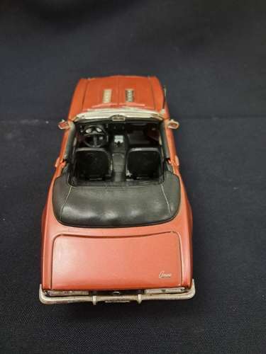 Carro de juguete marca chevrolet camaro ss 1968 - Imagen 5