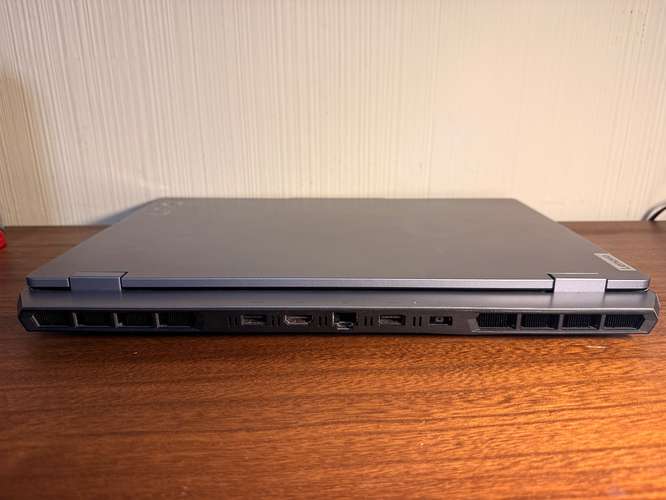 Laptop Gamer Lenovo LOQ 15 | Ryzen 7 | RTX 4060 8GB | 16GB RAM | 1TB SSD | Q11,000 (NEGOCIABLE)