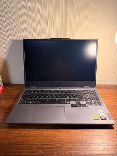 Laptop Gamer Lenovo LOQ 15 | Ryzen 7 | RTX 4060 8GB | 16GB RAM | 1TB SSD | Q11,000 (NEGOCIABLE)