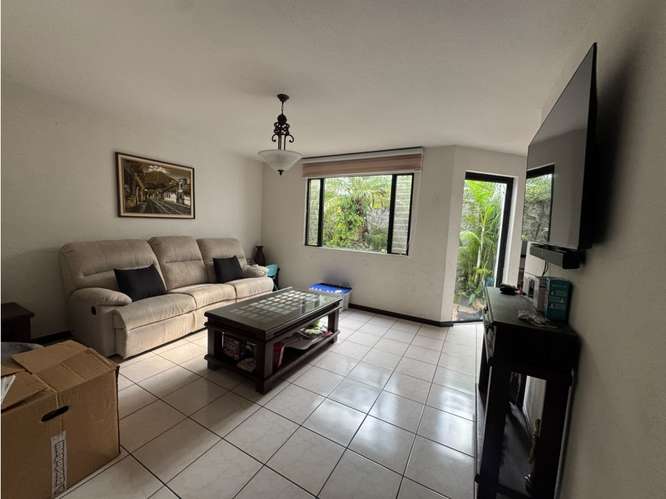  CASA EN VENTA – 3 HABITACIONES | CONDOMINIO PALERMO | Z. 8 DE MIXCO - Imagen 3