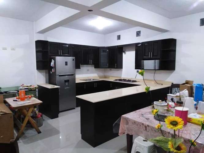 Cotiza tus Gabinetes de Cocina a precios especiales en todas nuestras promociones de liquidación!