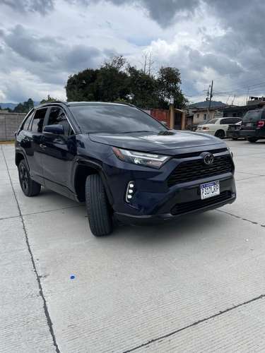 Toyota Rav4 2024 XLE 