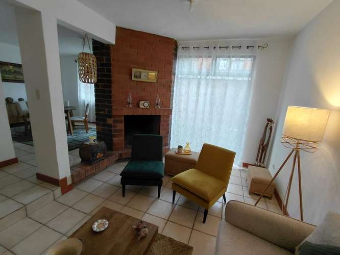 CASA DE 4 DORMITORIOS EN VENTA EN JARDIN DEL VALLE CARRETERA A EL SALVADOR KM 15.8 - Imagen 2