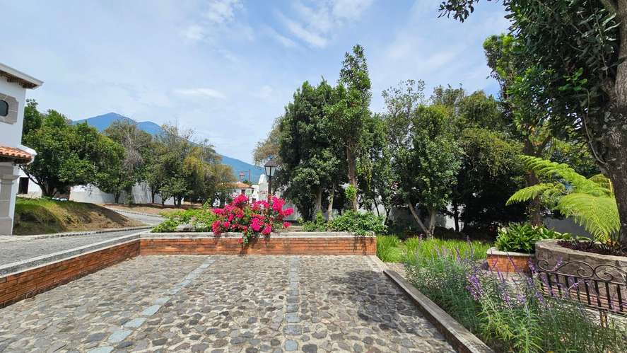 Terreno en Venta Condominio Hacienda del Comendador cercano a la Antigua Guatemala - Imagen 16