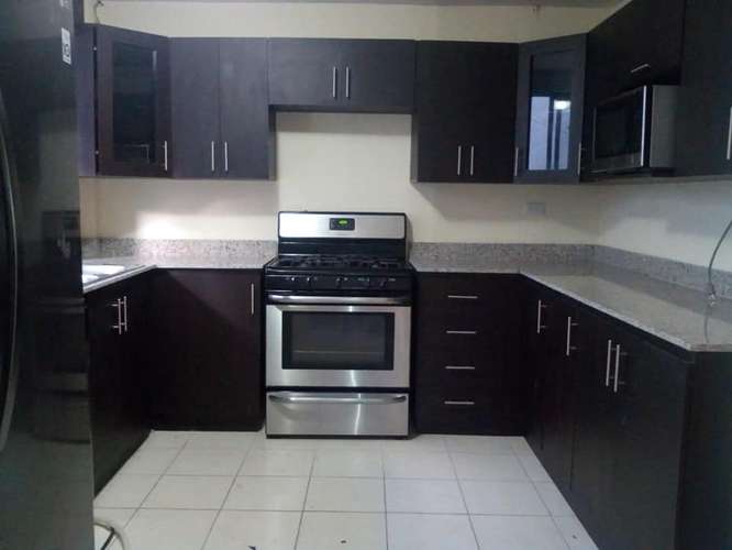 No dejes pasar mas y cotiza tus Gabinetes de Cocina a los mejores precios en liquidación en todas las cotizaciones!