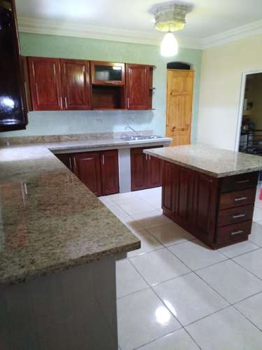No dejes pasar mas y cotiza tus Gabinetes de Cocina a los mejores precios en liquidación en todas las cotizaciones!