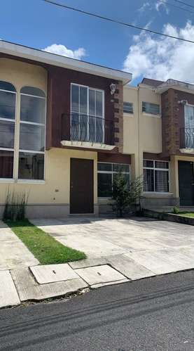 Casa en San José Pinula