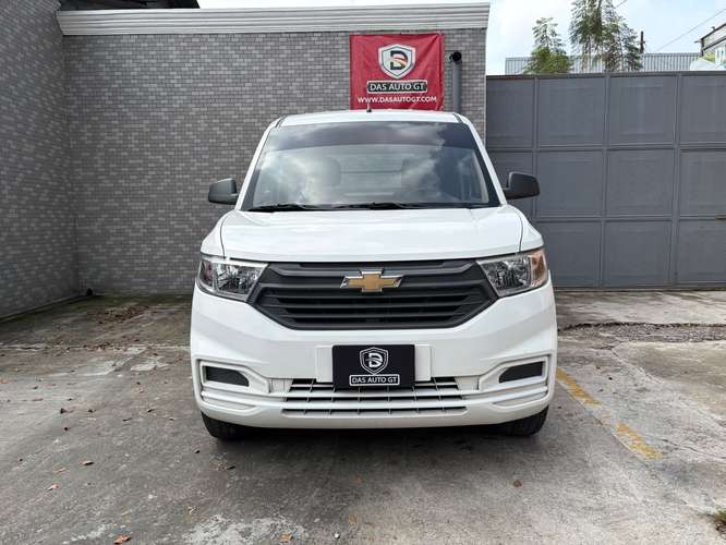 Chevrolet N400 Max Panel de Agencia Modelo 2022
