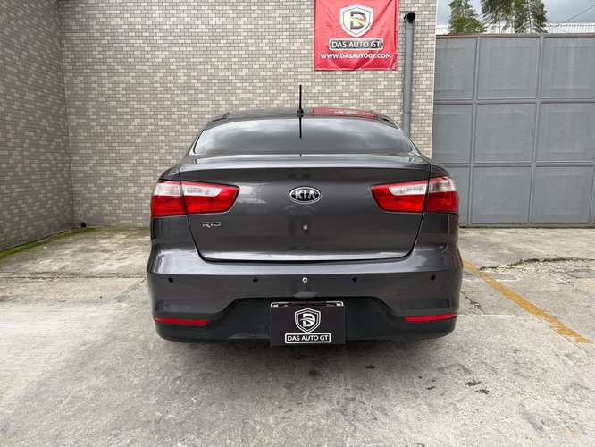 Kia Rio EX de Agencia Modelo 2016