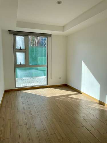 Apartamento de 2 Habitaciones en zona 10 Boulevard Los Próceres - Imagen 9