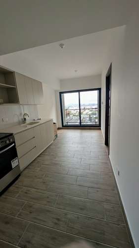 Apartamento Nuevo de 1 Habitación en zona 4