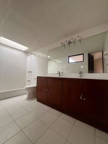 CASA DUPLEX EN ALQUILER COLONIA OAKLAND - Imagen 8