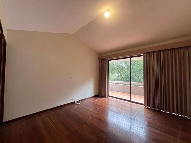CASA DUPLEX EN ALQUILER COLONIA OAKLAND - Imagen 12
