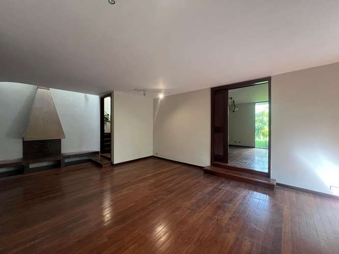 CASA DUPLEX EN ALQUILER COLONIA OAKLAND - Imagen 2