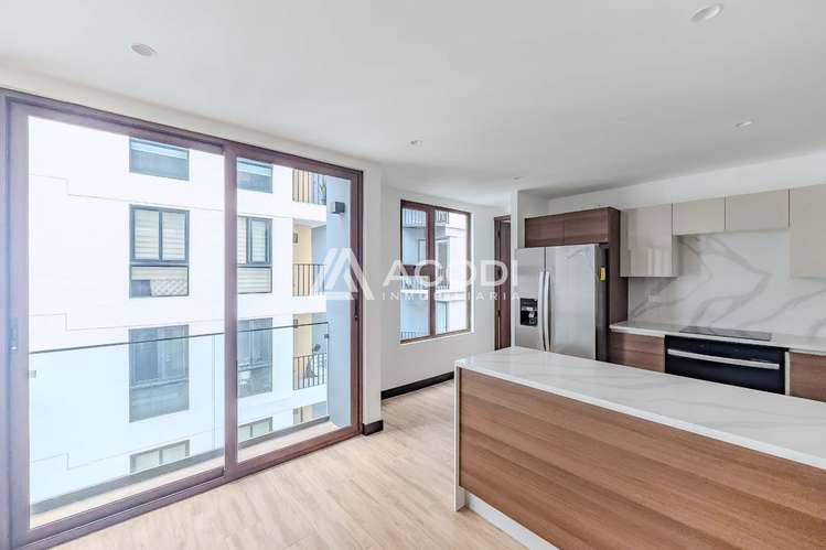 Apartamento en zona 13 - Imagen 1