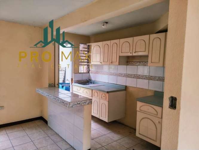 Vendo Casa Residenciales Los Arcos San Miguel Petapa - Imagen 4