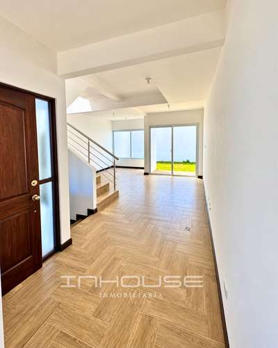 CASA EN VENTA EN ZONA 16 PARA ESTRENAR   - Imagen 10
