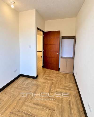 CASA EN VENTA EN ZONA 16 PARA ESTRENAR   - Imagen 4