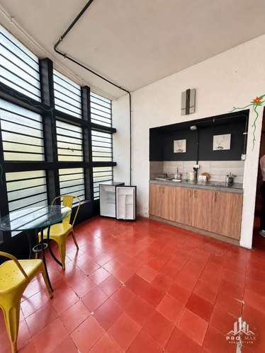 Amplio Edificio Comercial en Venta y Renta en la Zona 1, Ciudad de Guatemala - Imagen 12